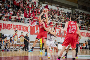 Provincial le ganó a Deportivo Viedma el primer punto de Octavos de Final
